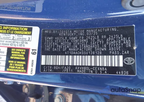 2025 Toyota Camry Le z USA, uszkodzony, nr VIN 4T1DAACK0SU138128